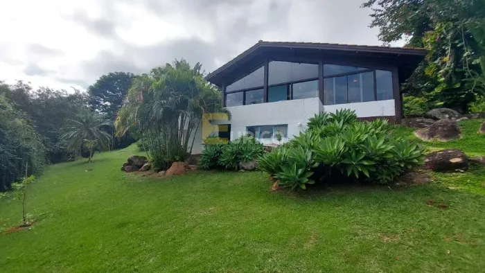 CASA TÉRREA A VENDA EM VINHEDO NO CONDOMINIO VALE SANTA FÉ