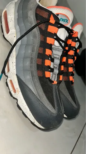 Nike air max 95 original!! Usado apenas uma vez!!