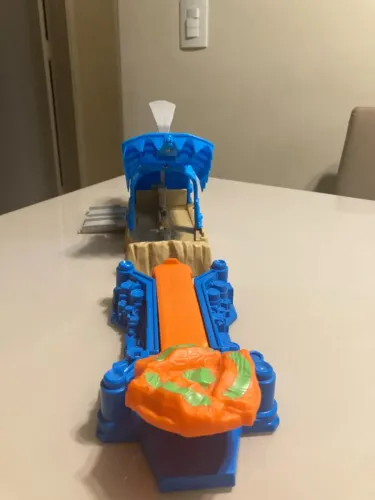 Pista De Corrida Hot Wheels Monster Trucks Radicais Extremo