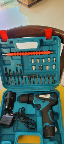 Parafusadeira e maquina Furar 