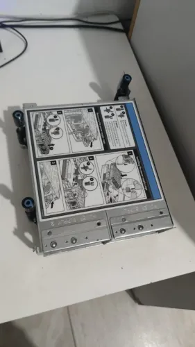 Suporte para as fontes de alimentação (Power Supply Housing) HP DL 380 G5