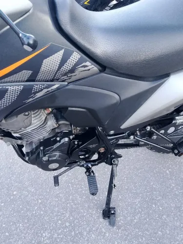 vendo uma linda moto XRE Adivetures 