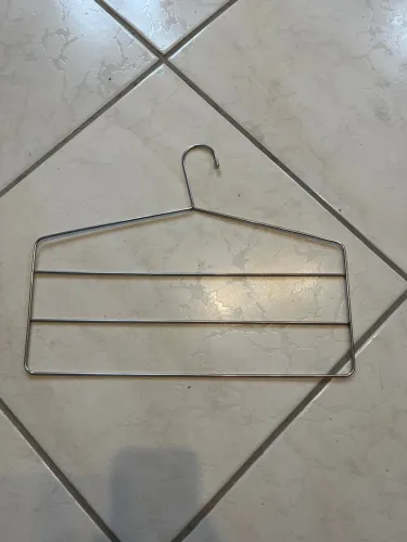 Cabide arara de calça três divisórias ferro guarda-roupa organização casa