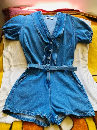 Macacão curto jeans