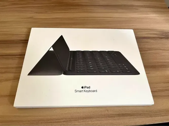 Smart KeyBoard iPad 9 Novo | Loja Física | 1 Ano Garantia | Até 18x