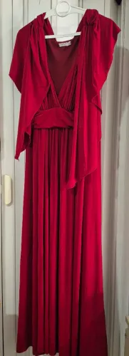 Vestido Longo Vinho - Tamanho 48 - Drapeado na Frente, Modela e Disfarça a Barriga