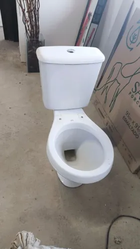 Kit Vaso sanitario-  bacia sanitaria com caixa acoplata