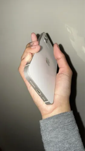 iPhone 12 64 gb