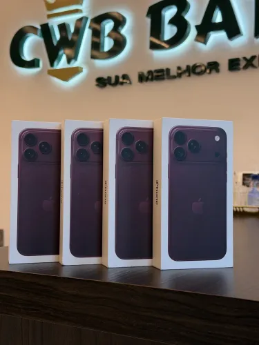 iPhone 18 Pro Max 256Gb Bordo Lacrado - Loja Física