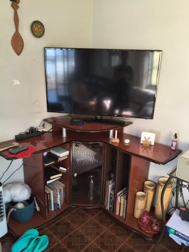Hack móvel suporte para TV cantoneira