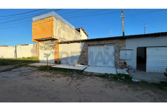 Casa à Venda no Bairro Jardins | Próxima a Escolas, Comércio e Transporte. ACEITA FINANCIA