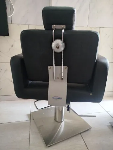 Cadeira para salão de beleza ou barbearia