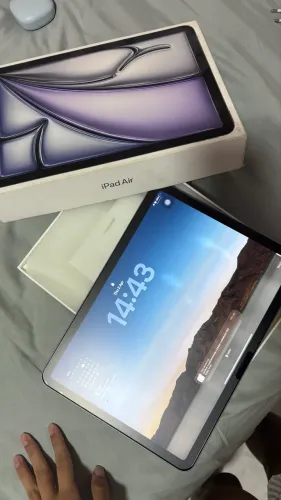 Vendo iPad - ano: 2024 chip M2
