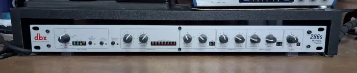 DBX 286S PREAMP COMPRESSOR