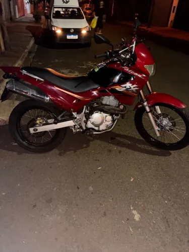 Honda NX 4 Falcon 400 2001