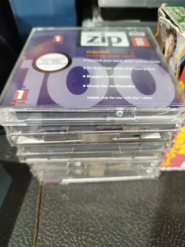 Zip disk