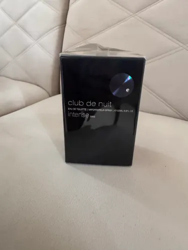 Perfume Club de Nuit intense man
