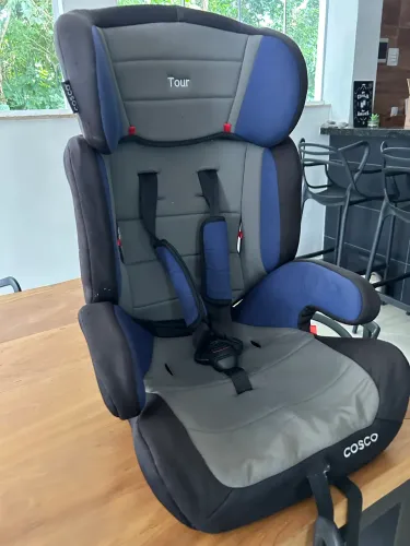 Cadeirinha infantil veicular Cosco