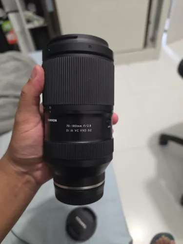 Lente tamron 70-180 g2 para sony E mount 