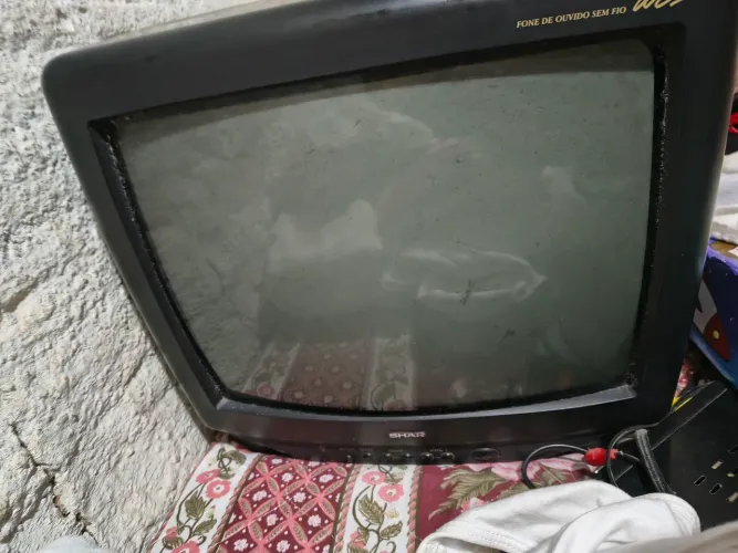 Televisão de tubo 14 polegadas 