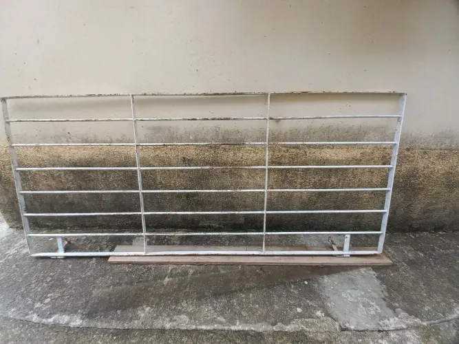 GRADE PROTEÇÃO PRA PORTA