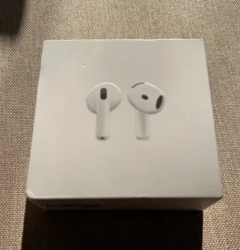Air pods 4