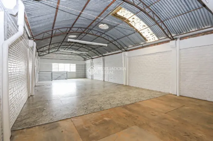 Excelente oportunidade de locação no bairro São Geraldo, em Porto Alegre!