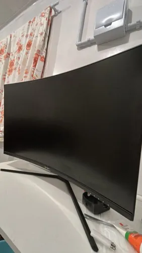 Monitor curvo 32"