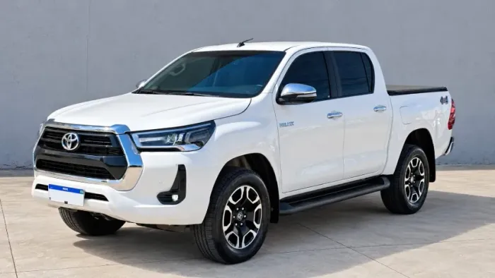Toyota Hilux CD SRV 4X4 2.8 TDI Diesel Aut. 2024