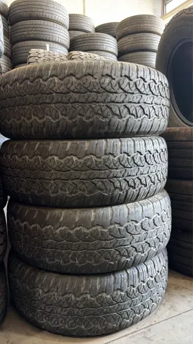 Pneus 265/65/17 marca importado letra branca