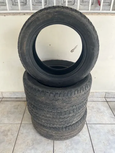 Jogo 4 Pneus 205/55 R16 Goodyear