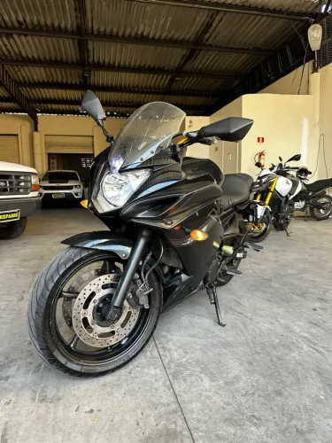 Yamaha XJ6 F 2011
