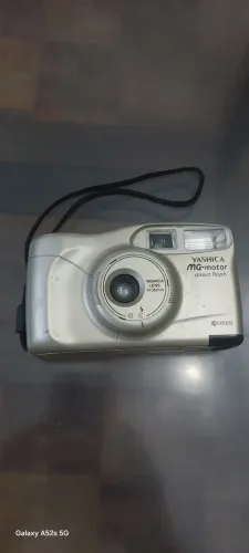câmera analógica Yashica MG-Motor