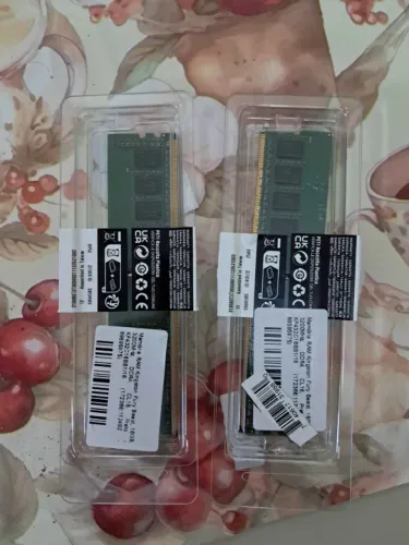 Memoria 8gb Kingston Ddr4 2666mhz - Kvr26n19s8/8.
