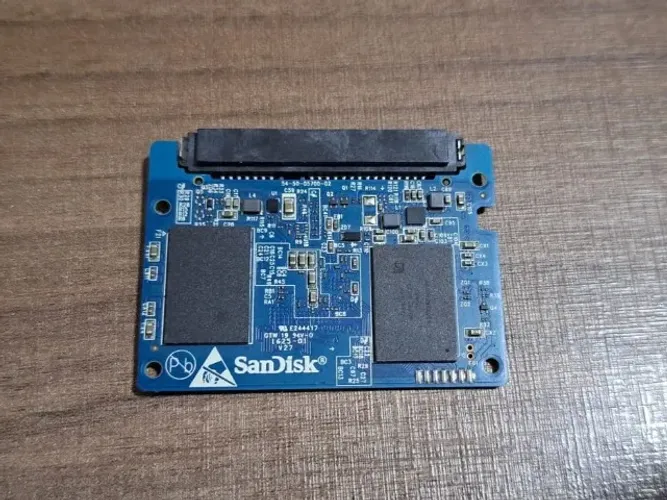 SSD SanDisk 120GB sem capa