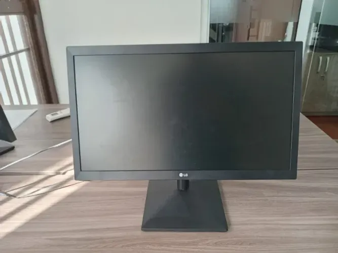 Monitor LG 22Full HD HDMI/VGA - Excelente Estado