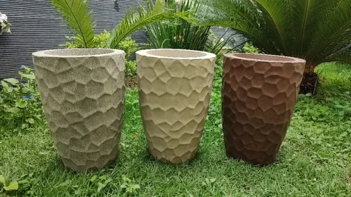 Vaso para Plantas Coluna Pedra P Polietileno