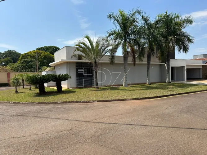 Casa à venda 4 suítes, Araraquara/SP