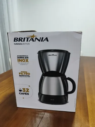 CAFETEIRA BRITANIA NA CAIXA SEM USO