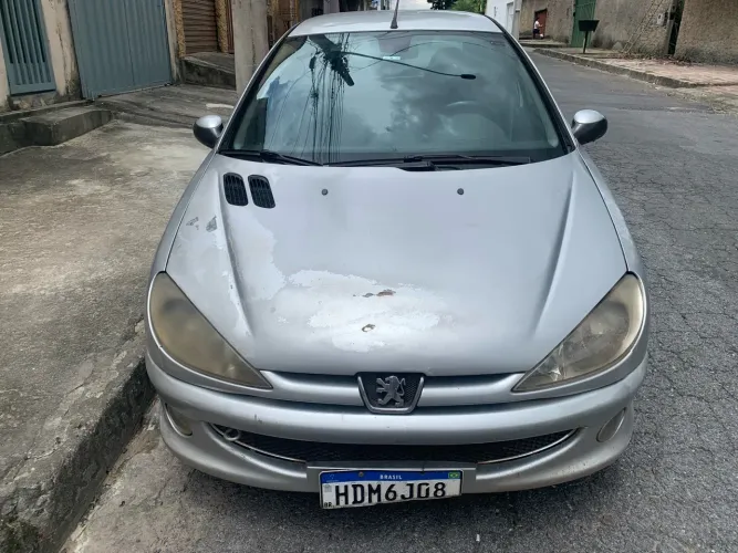 Peugeot 206 Feline 1.4/ 1.4 Flex 8V 5P 2004
