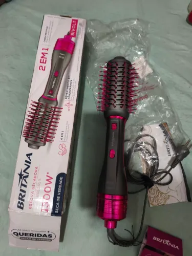 Escova secadora Britânia 1300W, 2 em 1