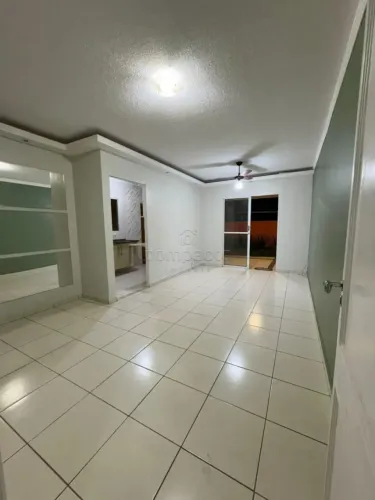 Casa em Condomínio 3 Dormitórios | 1 Suíte | Churrasqueira