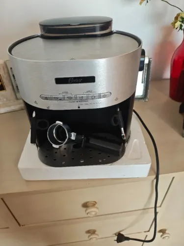 Cafeteira BVSTEM 7701 220v
