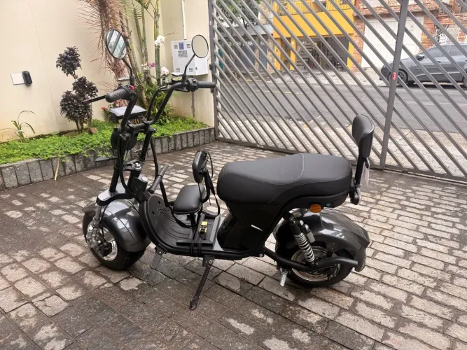 X13 1000W 2026 | APENAS 110 KM | CADEIRINHA INFANTIL | IMPECÁVEL