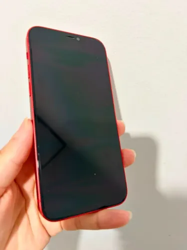 iPhone 12 RED 256GB Única Dona R$ 1.650,00