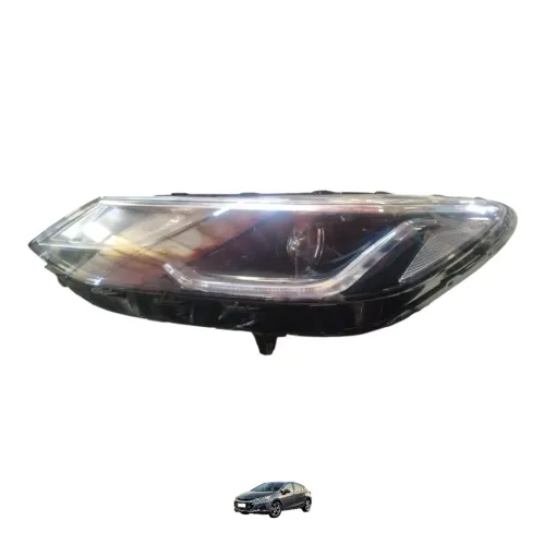 Farol Cruze Hatch Itz 1.4 17 A 22 Esquerdo C Detalhe  Esquerdo/motorista