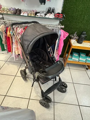 Carrinho de bebê Galzerano Milano semi novo 