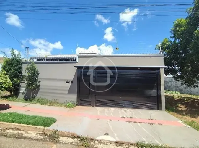 IMÓVEL COM 3 QUARTOS SENDO 1 SUITE