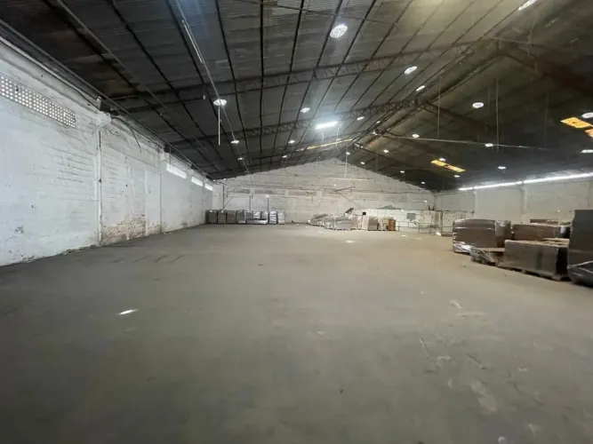 GALPÃO INDUSTRIAL 2000M² - CACHOEIRINHA 