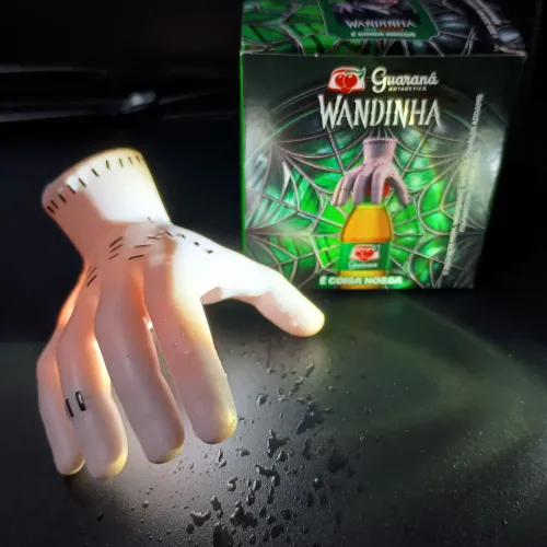 MÃOZINHA - FAMÍLIA ADAMS, SÉRIE WANDINHA DA NETFLIX, PROMOCIONAL DO GUARANÁ ...